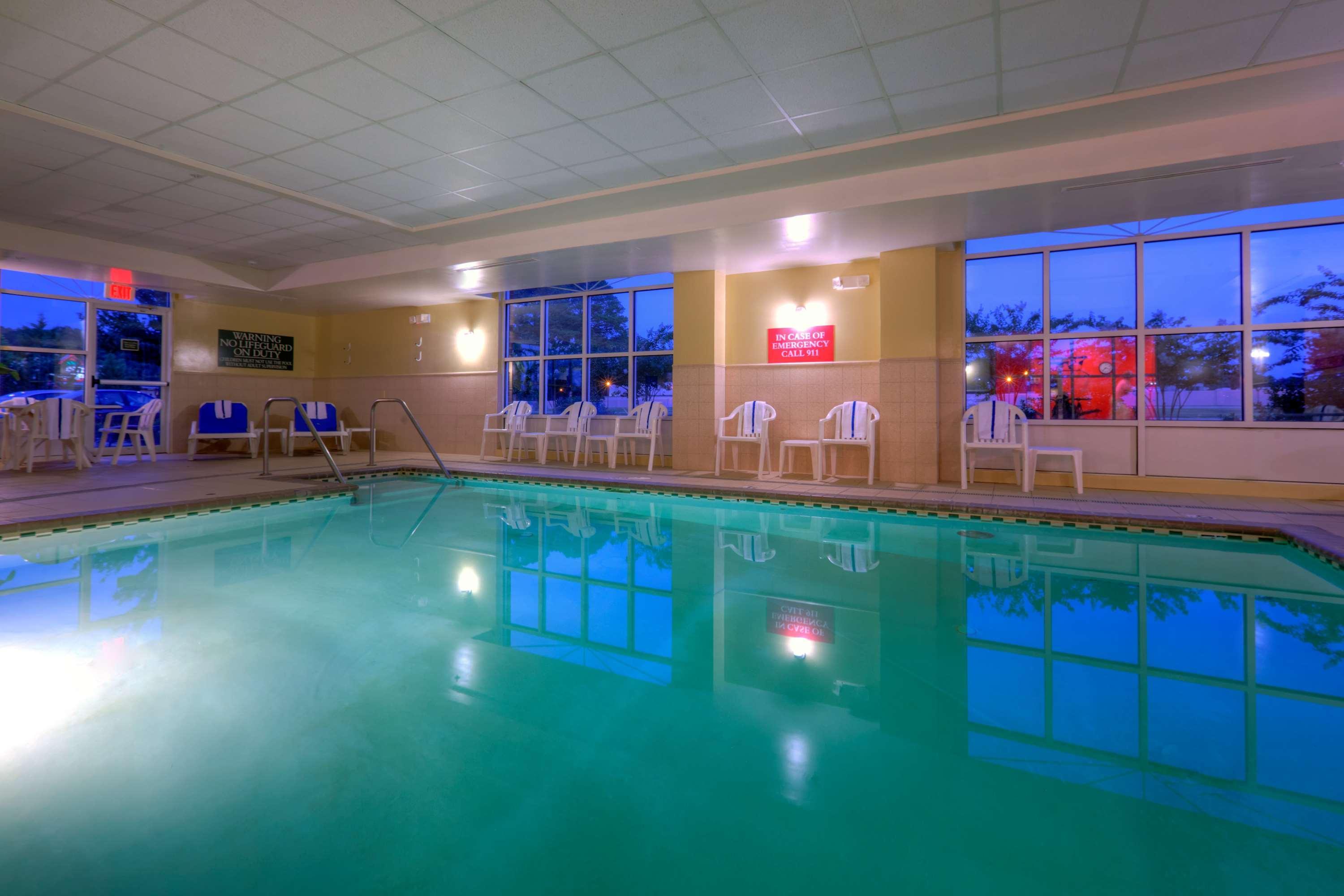 Country Inn & Suites By Radisson, Petersburg, Va Konforlar fotoğraf